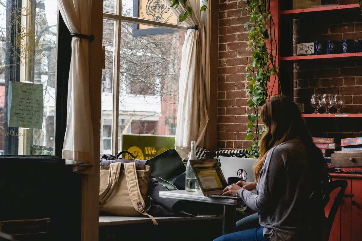 how to get freelance clients with no experience